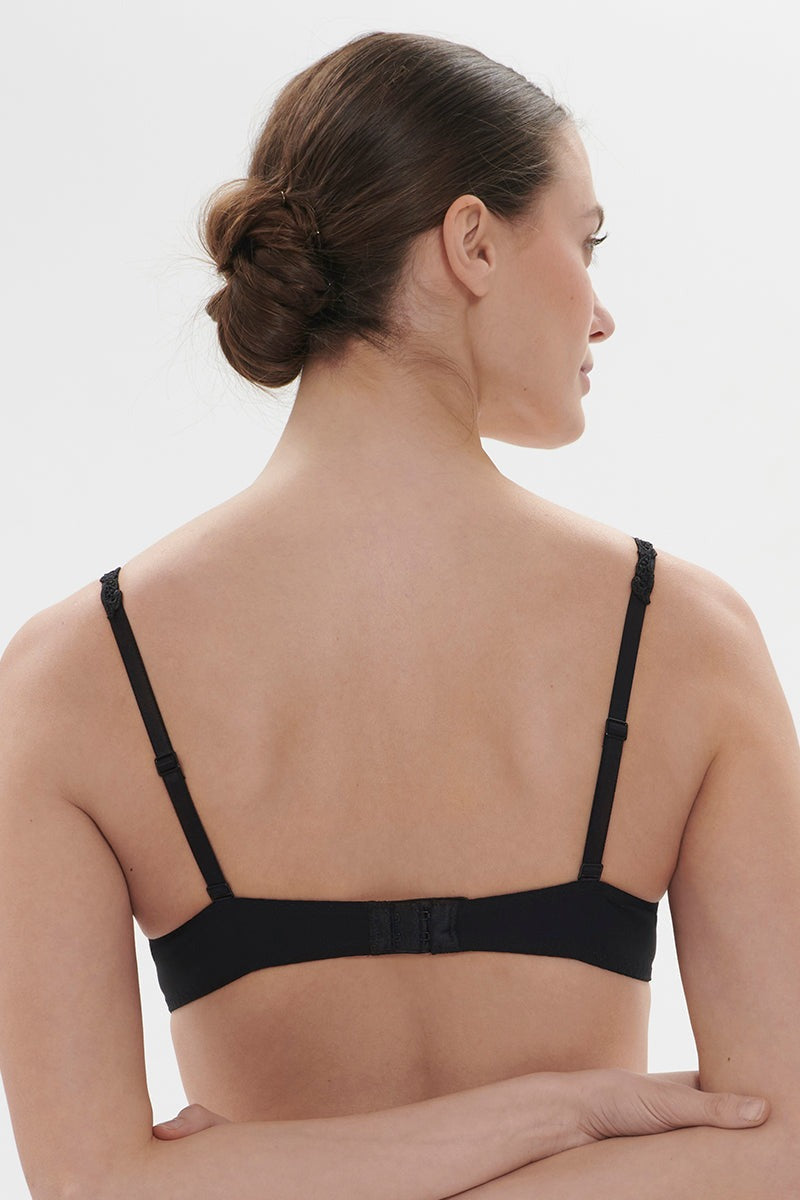Мягкий бюстгальтер балконет Saga 15C330 black