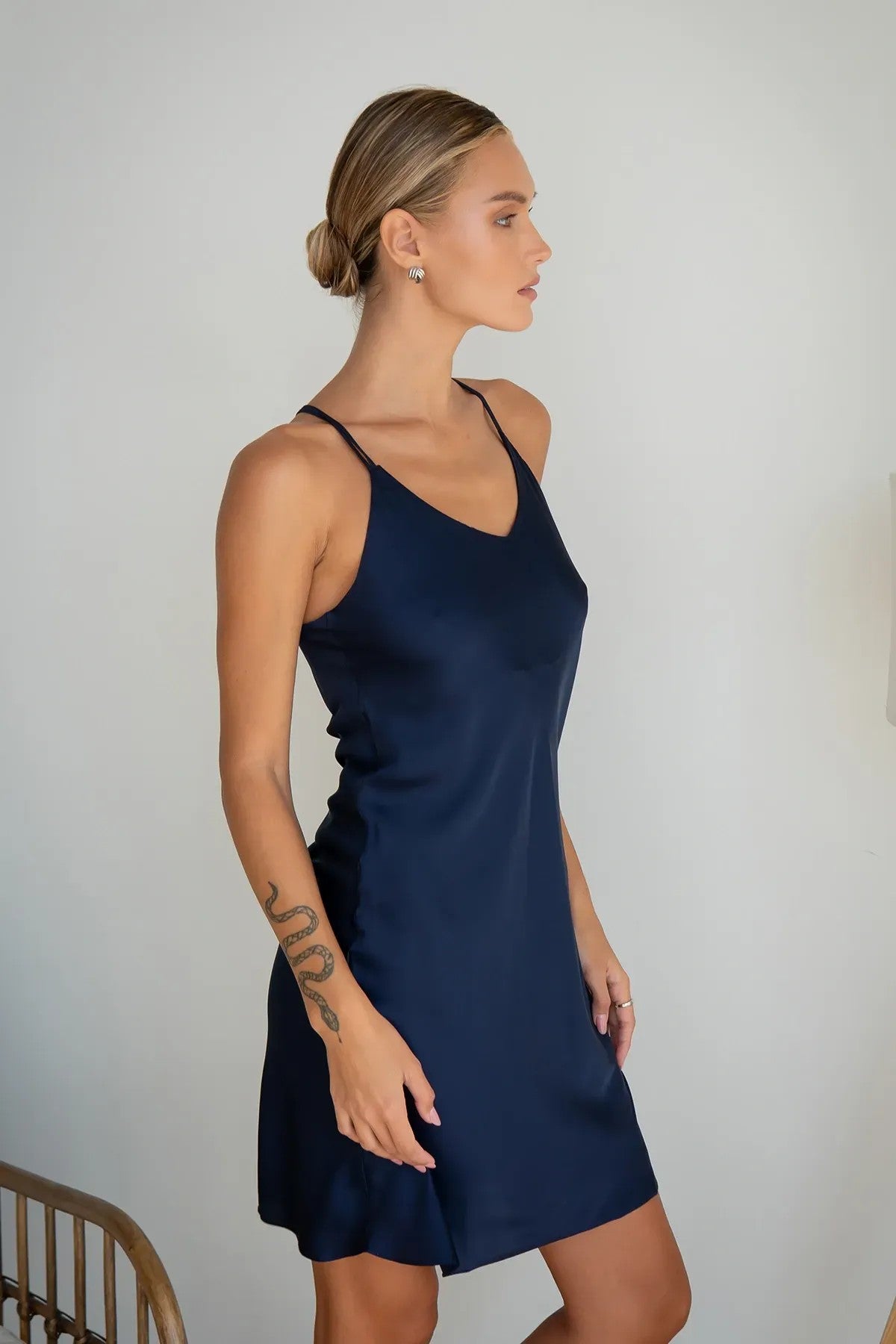 Шелковая сорочка на тонких бретелях Midnight SH0007-13-02