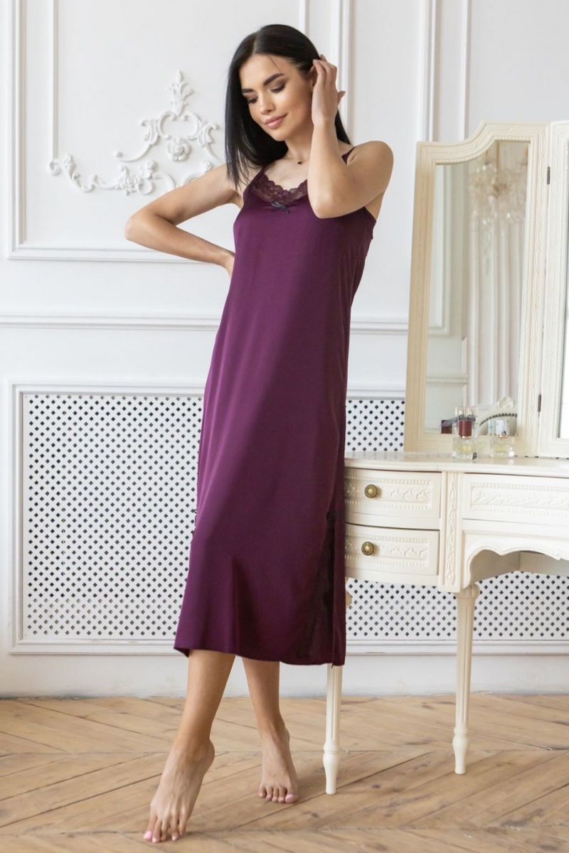 Сорочка с вырезом на спине Нсл130 plum