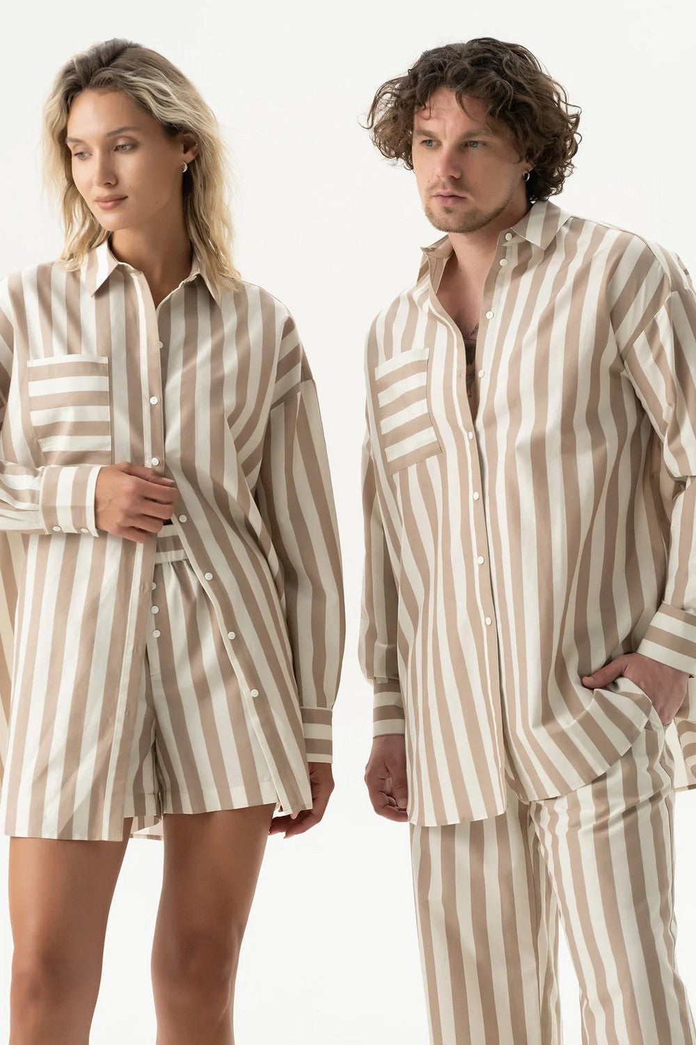 Хлопковая сорочка с принтом 251204-04 Strapped Cotton oat milk