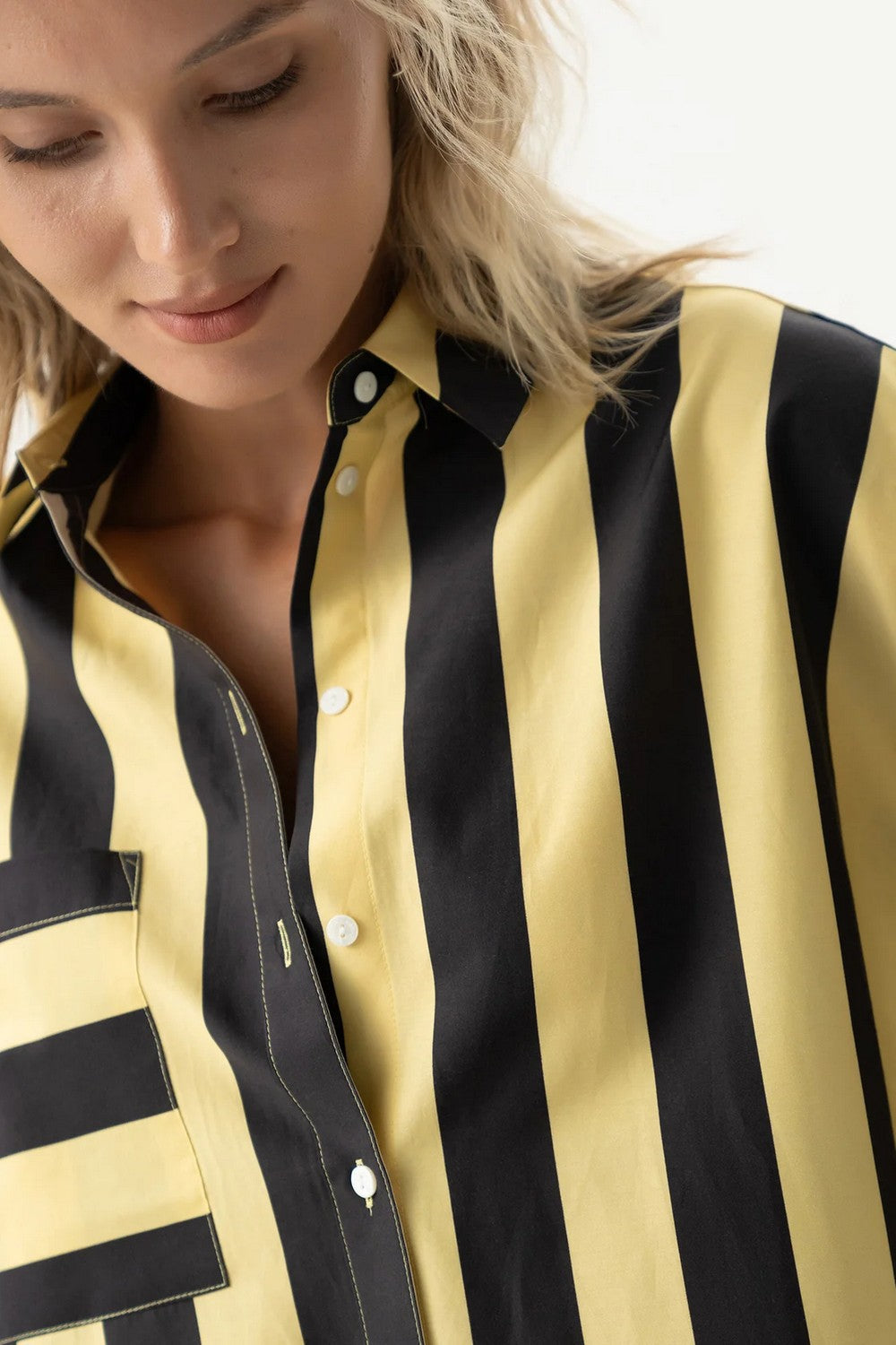 Хлопковая сорочка с принтом 251204-04 Strapped Cotton panna cotta