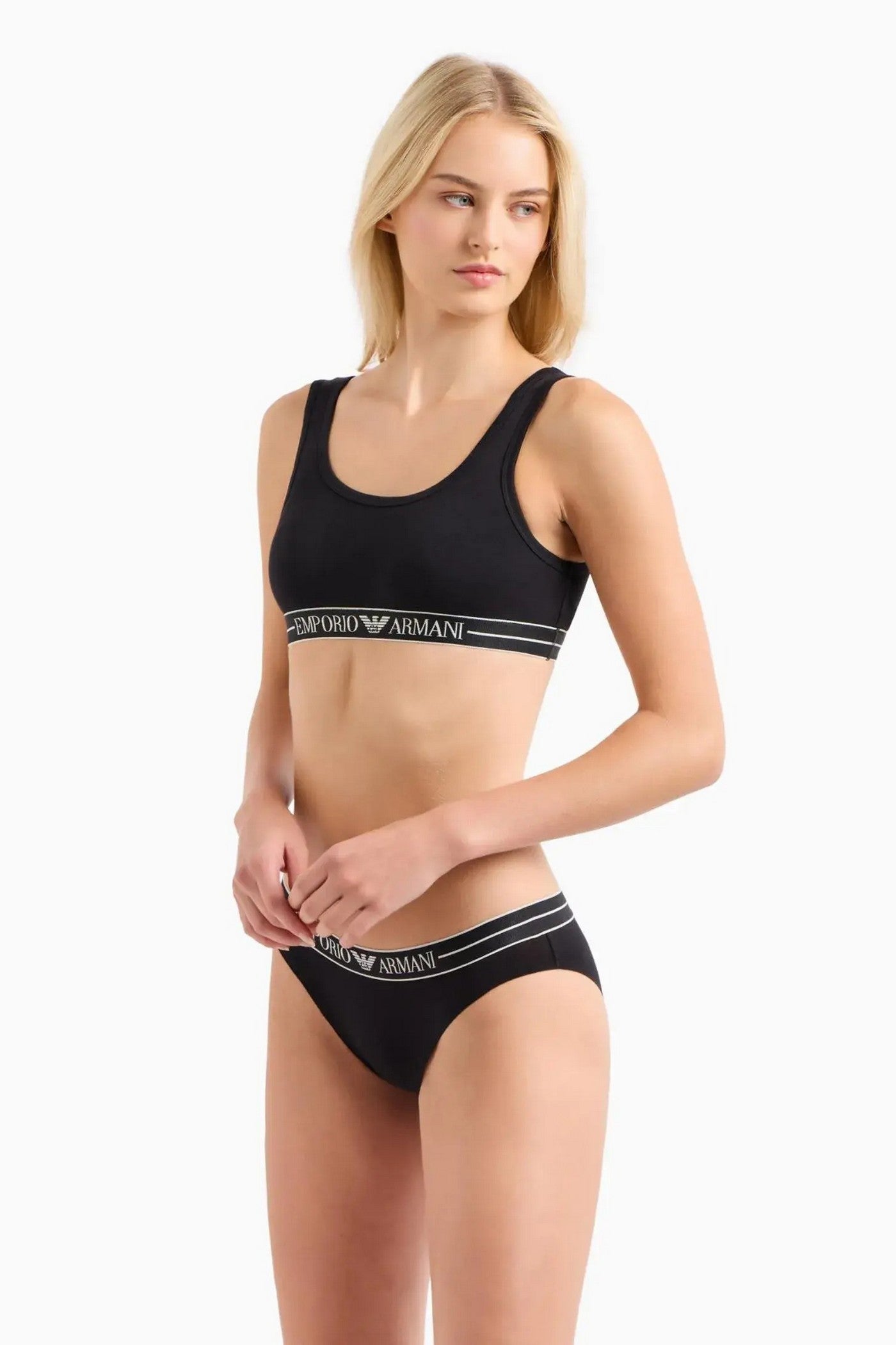 Топ 265684336 Black Emporio Armani