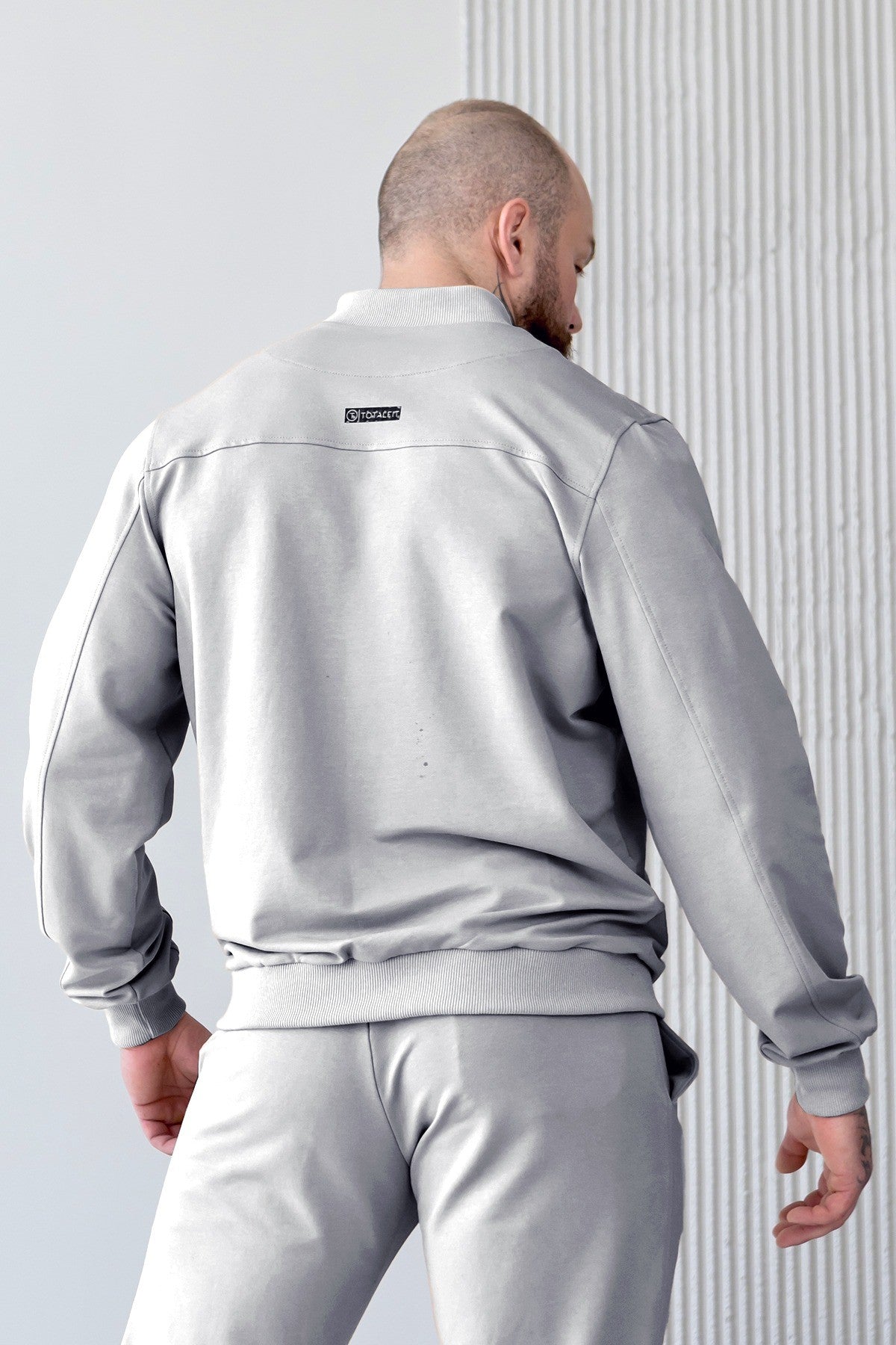 Мужской трикотажный бомбер AM1-LD91