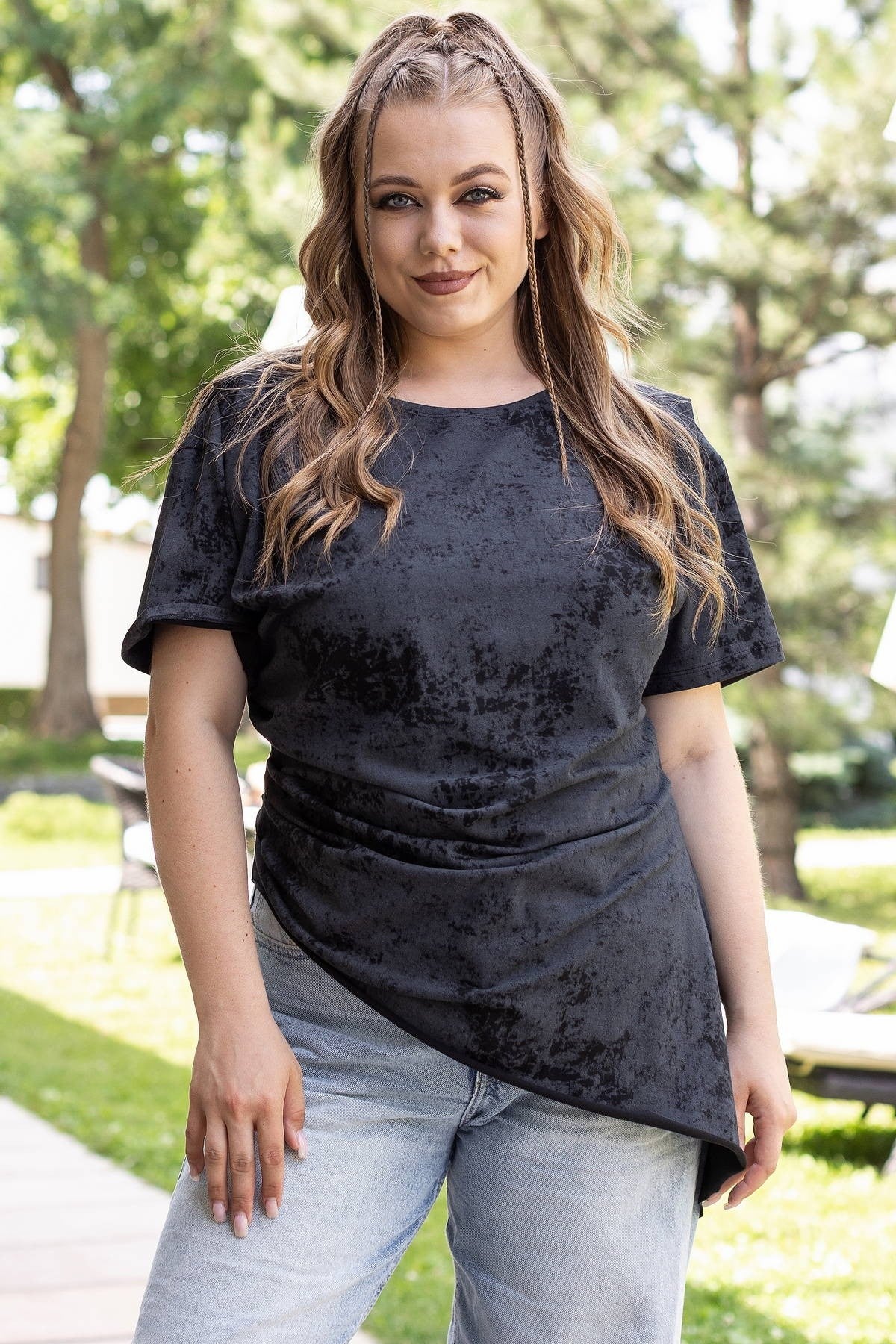 Хлопковая ассиметричная футболка D10-KHLP158