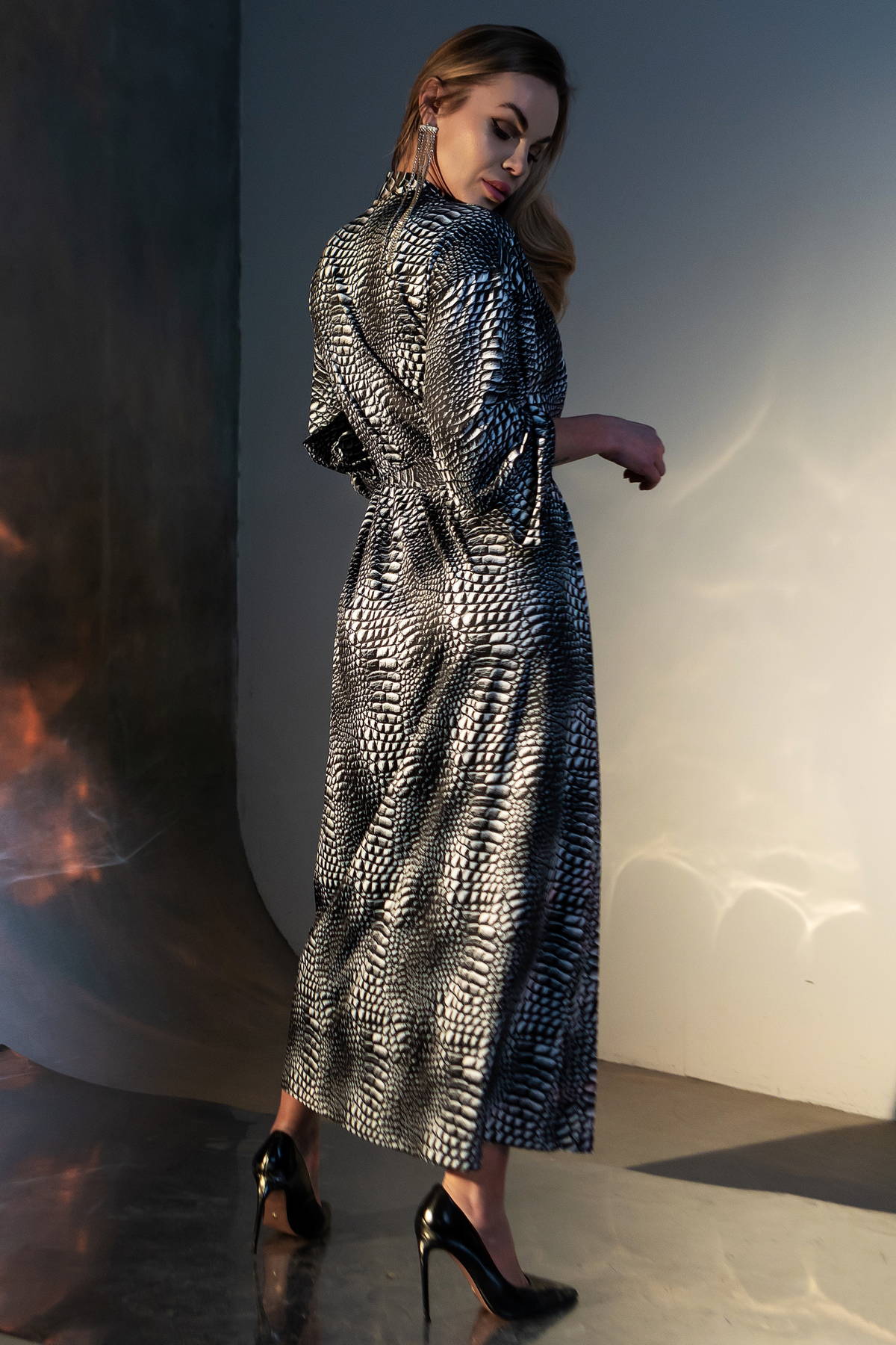 Длинный халат из микрофибры Magnetic XA2-P130