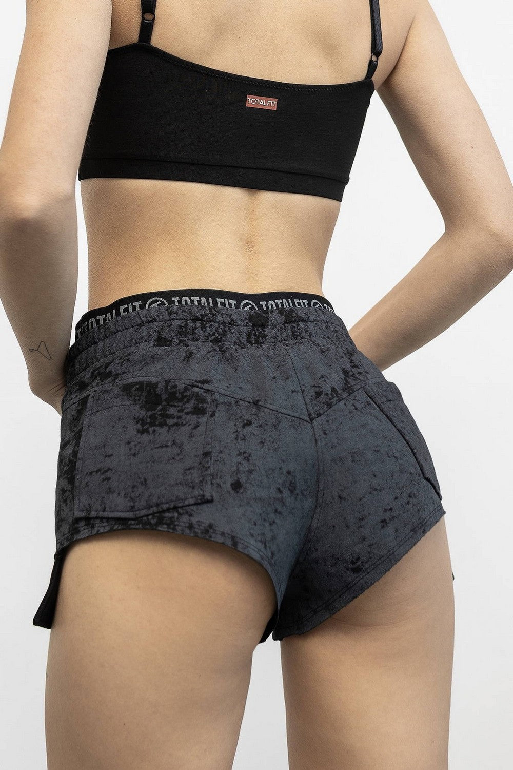 Короткие шорты из хлопка Urban Eclipse H30-LDP158