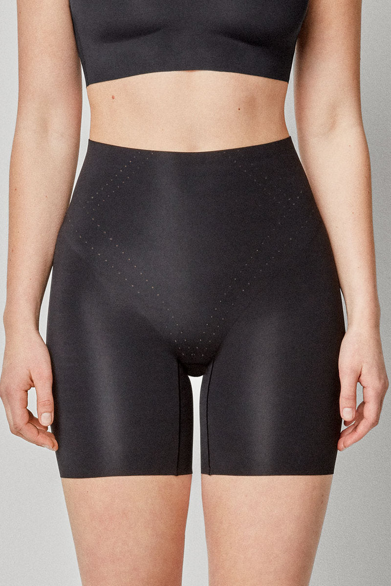 Корректирующие шорты 110050B black