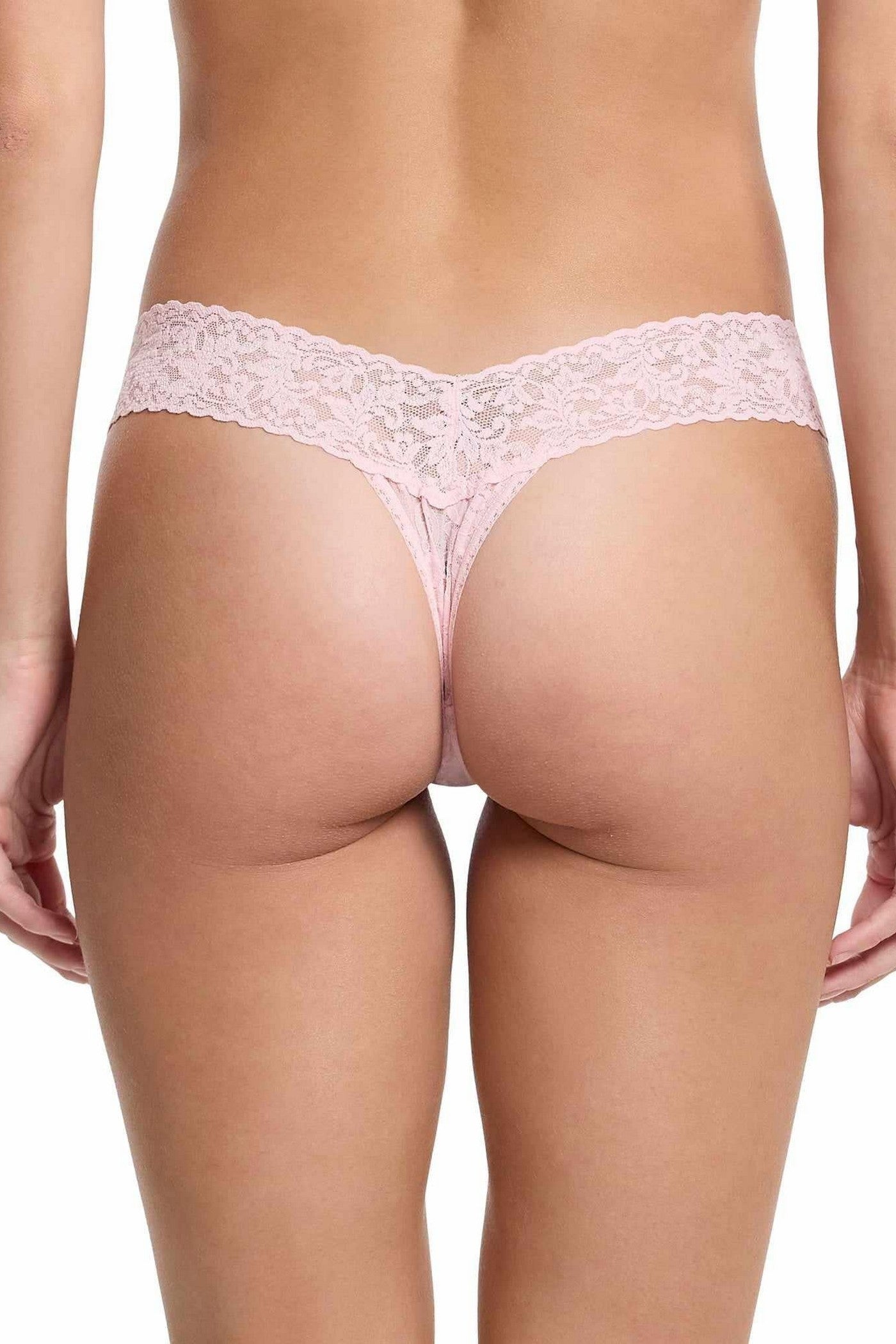 Трусики стринг 4911XS Signature Lace bliss pink