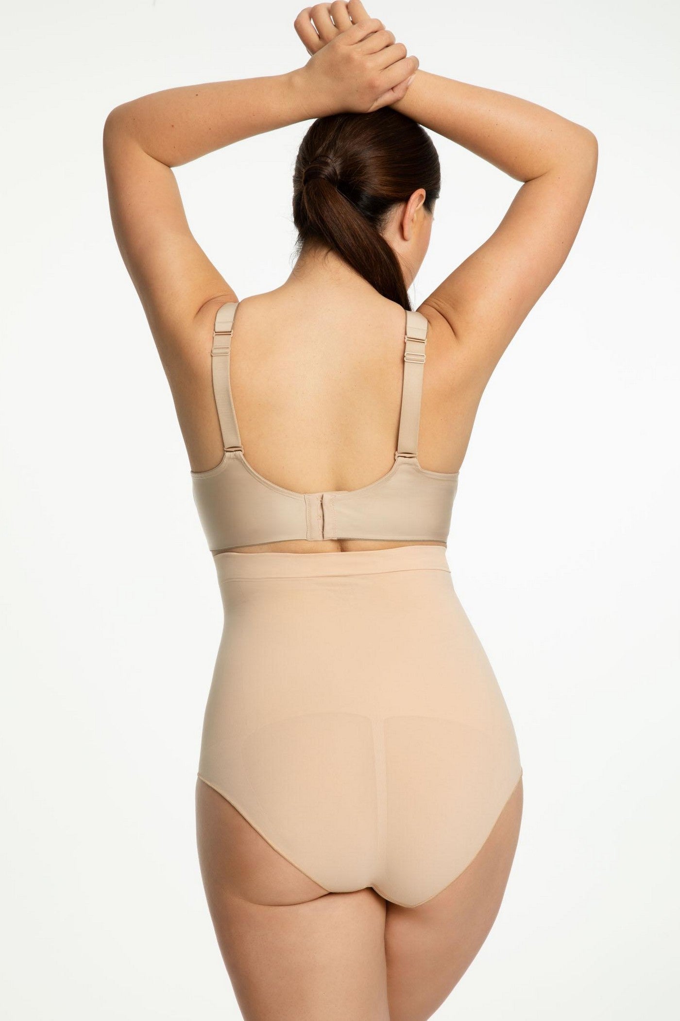 Бесшовные трусики с коррекцией 441 Seamless High-waist Panty beige