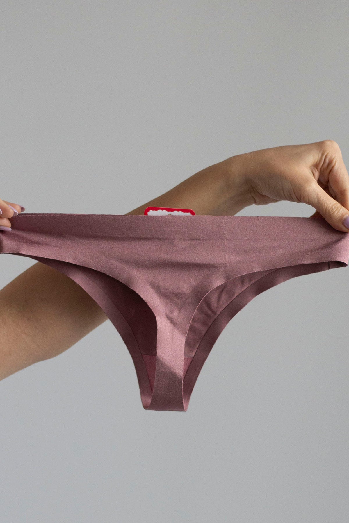 Бесшовные стринги 77D61 Invisible Seamless eldenberry