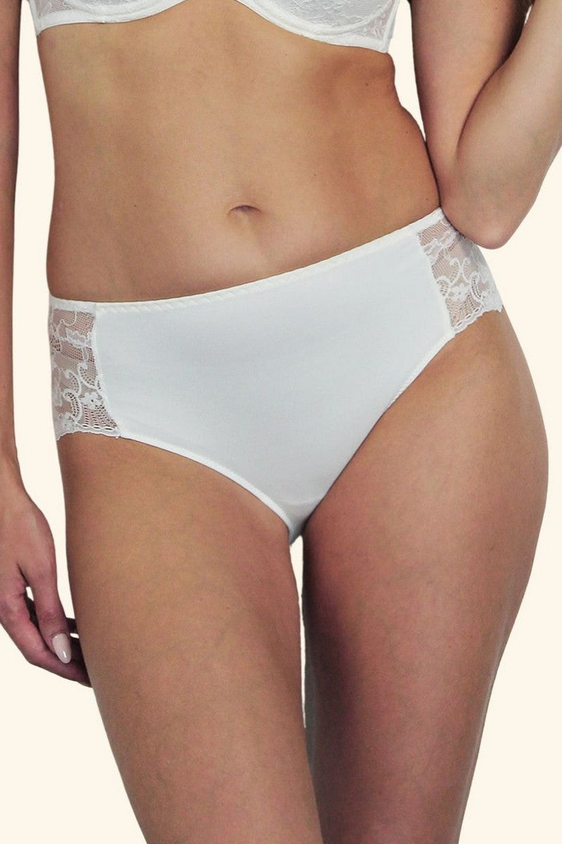 Трусики слип с кружевом 624-147 milk