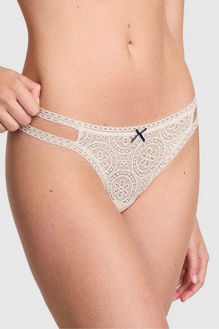 Кружевные трусики стринг 538601224 milk