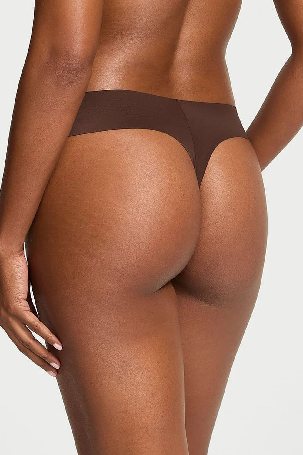 Бесшовные трусики стринг 581685370 brown