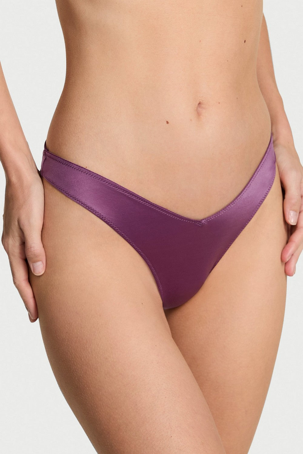 Трусики стринг з ремінцями 210375769 violet Victoria`s Secret