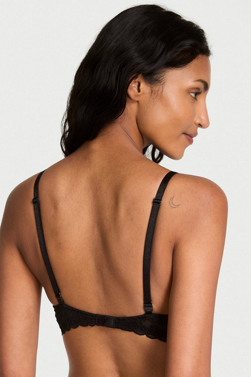 Мереживний бюстгальтер пуш-ап 426103420 black Victoria`s Secret