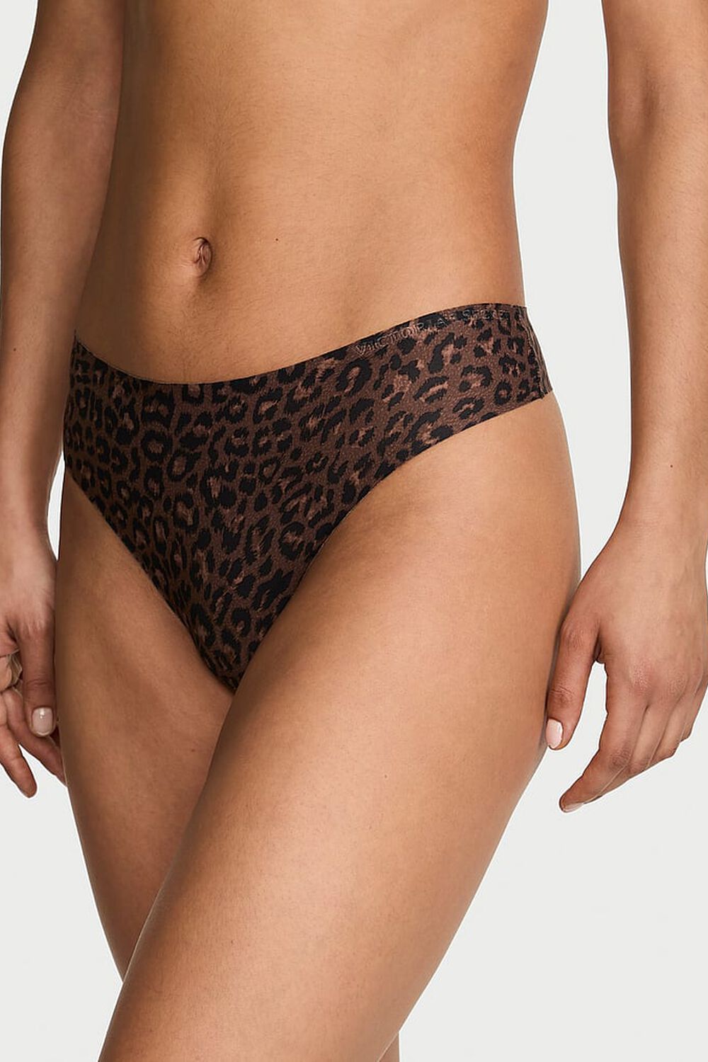 Безшовні трусики стрінг 437934276 Victoria`s Secret