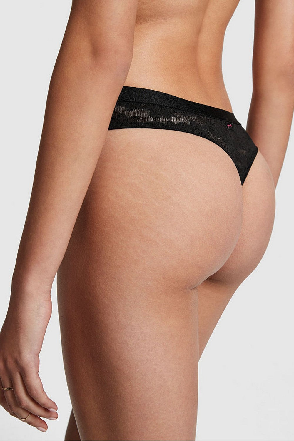 Мереживні трусики стрінг 792745731 (5 шт.) Black Victoria`s Secret