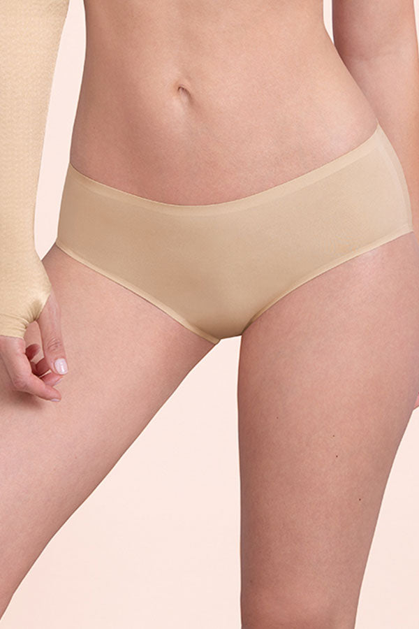 Бесшовные трусики 1342 Essentials skin