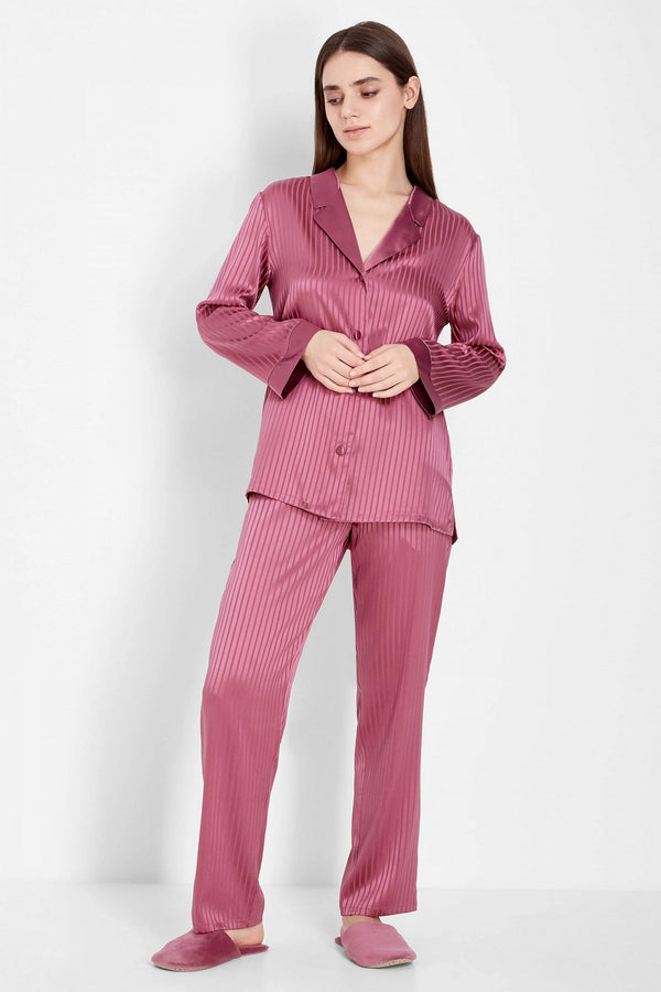 Шелковая пижама на пуговицах S-6205-4 lilac