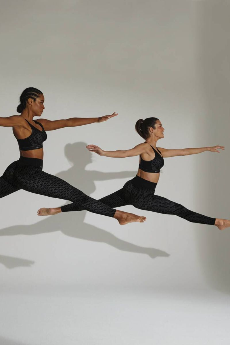 Спортивный бюстгальтер 5527 Extreme control arcade