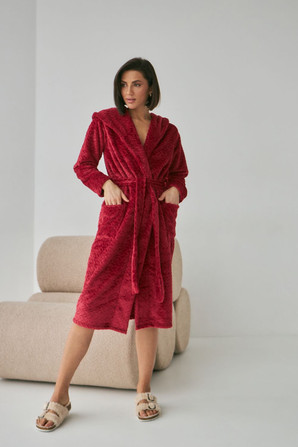 Халат из велсофта с капюшоном 0227/1 red