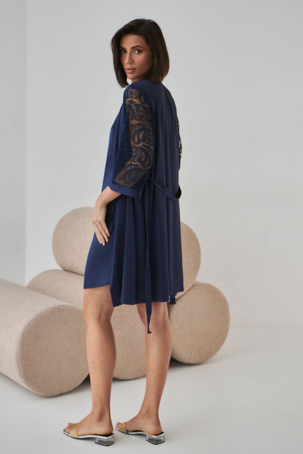 Шелковый халат с кружевными рукавами 0337 dark blue