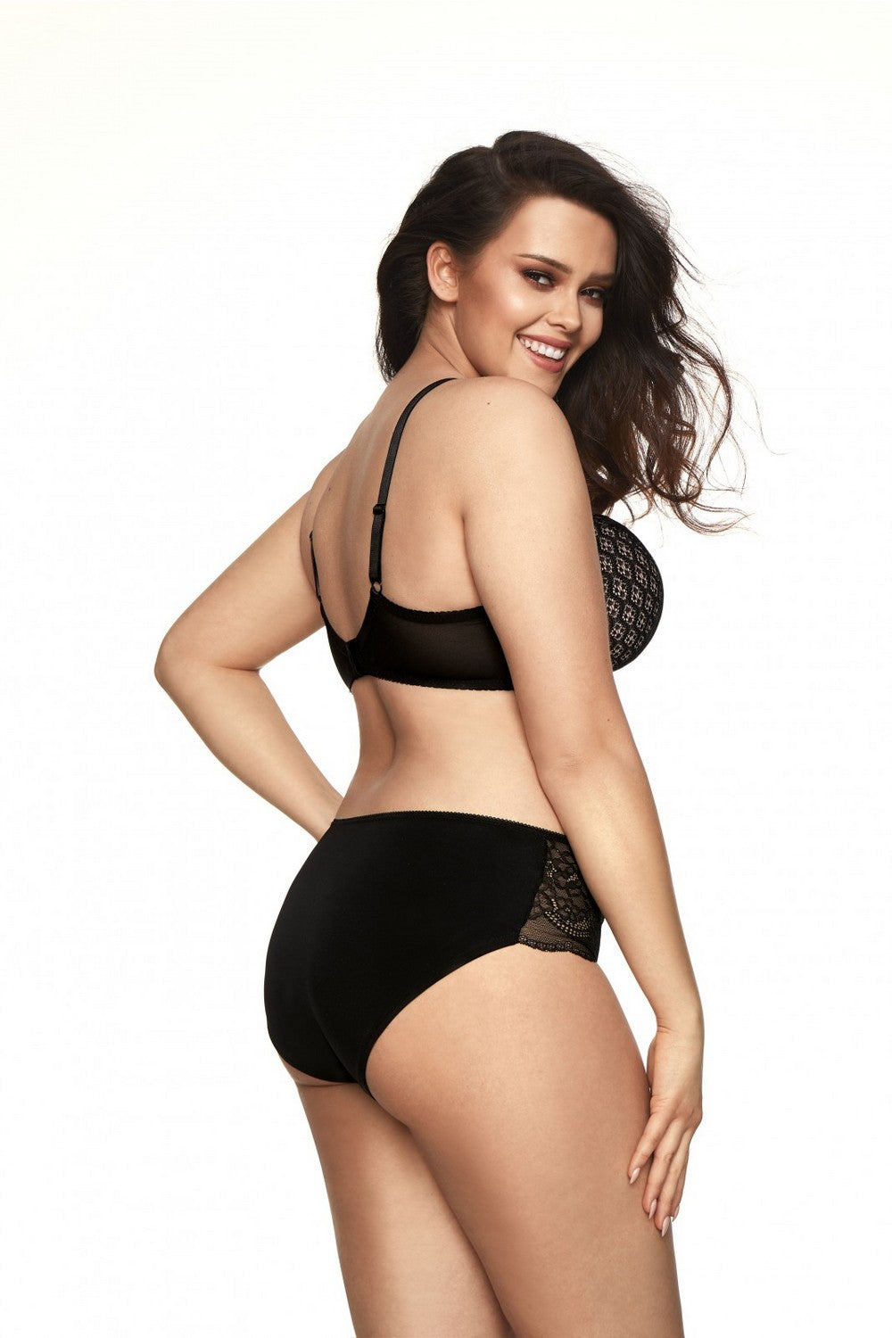 Полудублированный бюстгальтер с кружевом Blanche BC-633