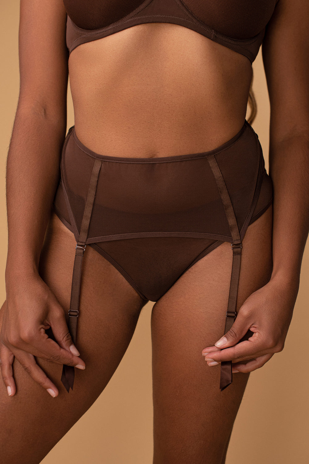 Пояс для чулок из микросетки SLZ23602006/006LC mokka