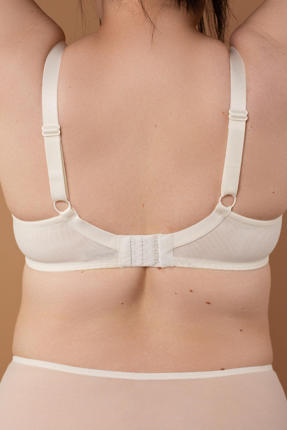 Мягкий бюстгальтер из микросетки SLZ25901011 ivory