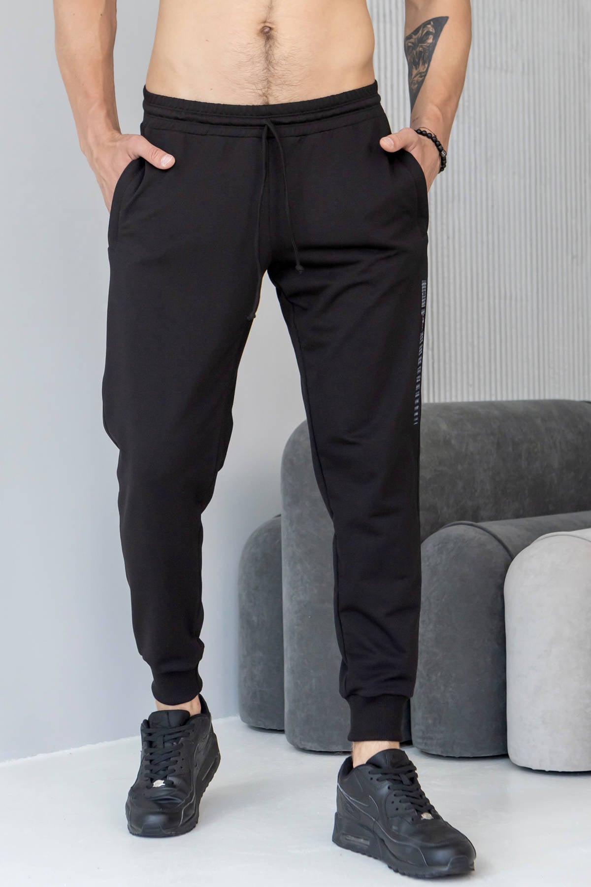 Чоловічі джогери EM1-LD10