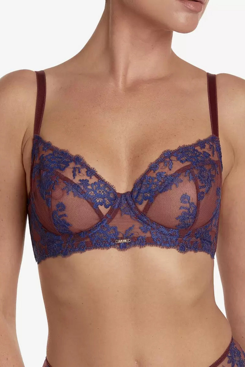 Мягкий бюстгальтер с вышивкой Cаламанка БМ11