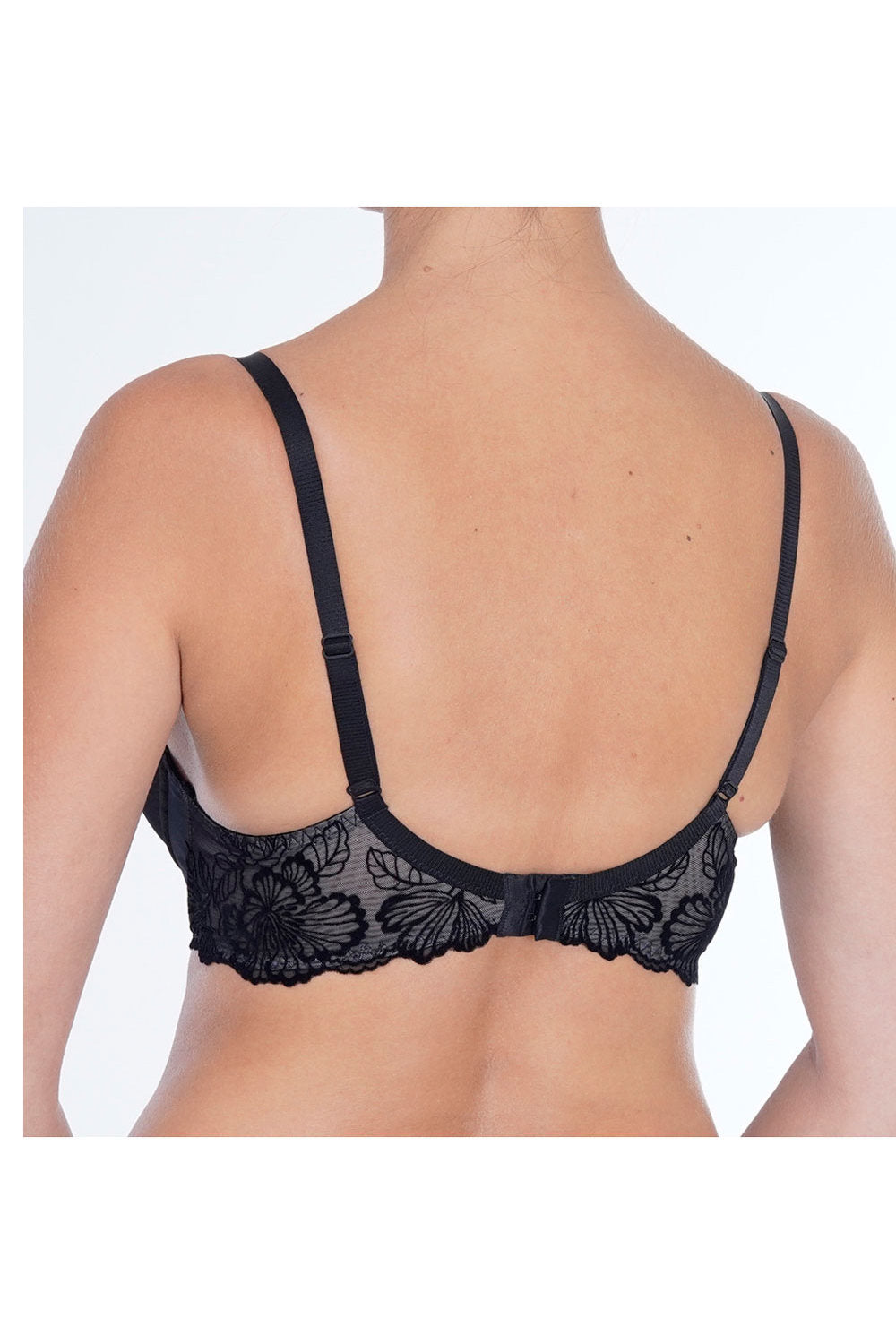 Формованный бюстгальтер 016 19 02 Violetta