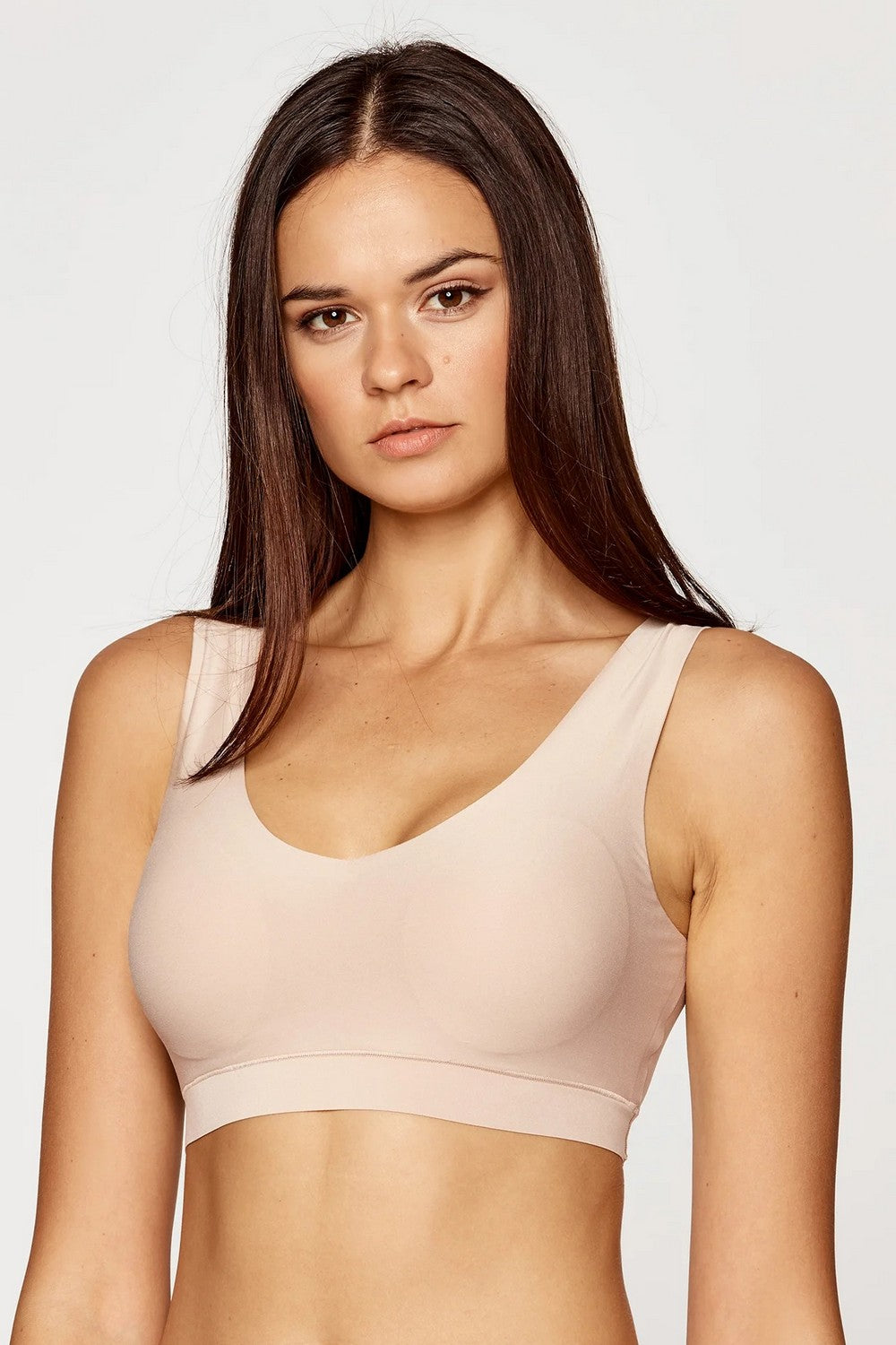 Бесшовный бра-топ 16A1 Soft stretch nude