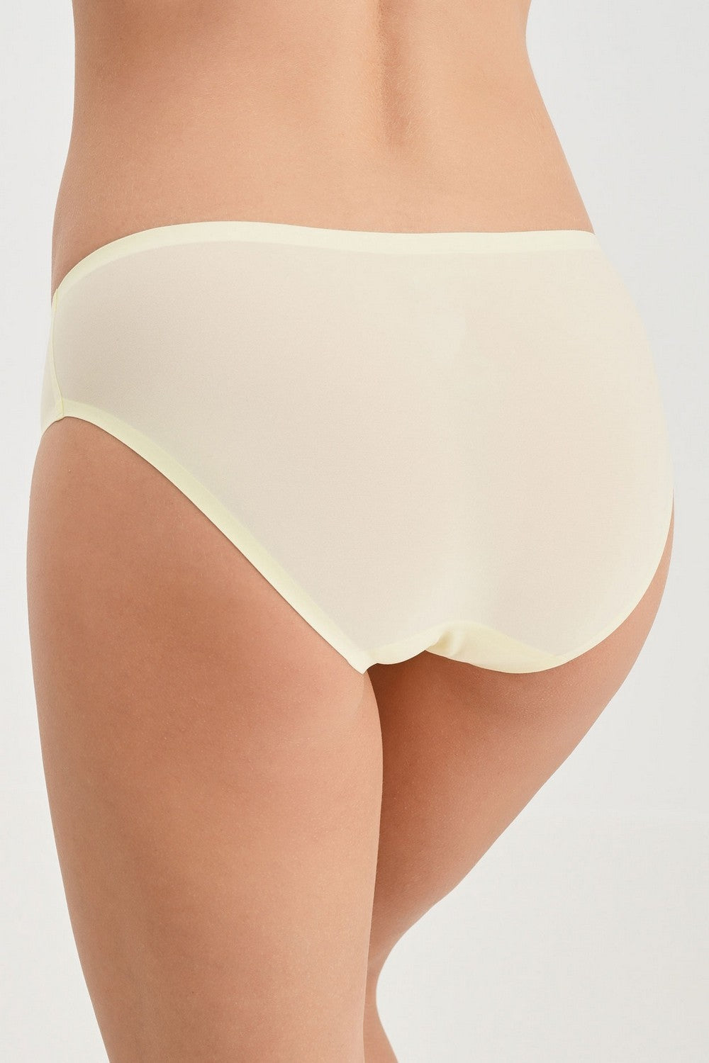 Бесшовные трусики слип 2643 Soft stretch tender yellow