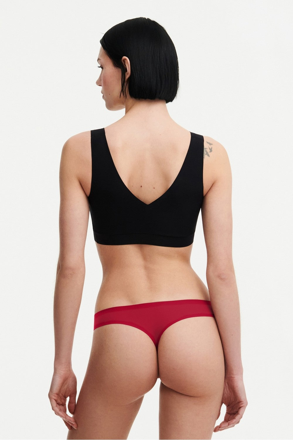 Бесшовные трусики стринг 2649 Soft stretch rouge passion