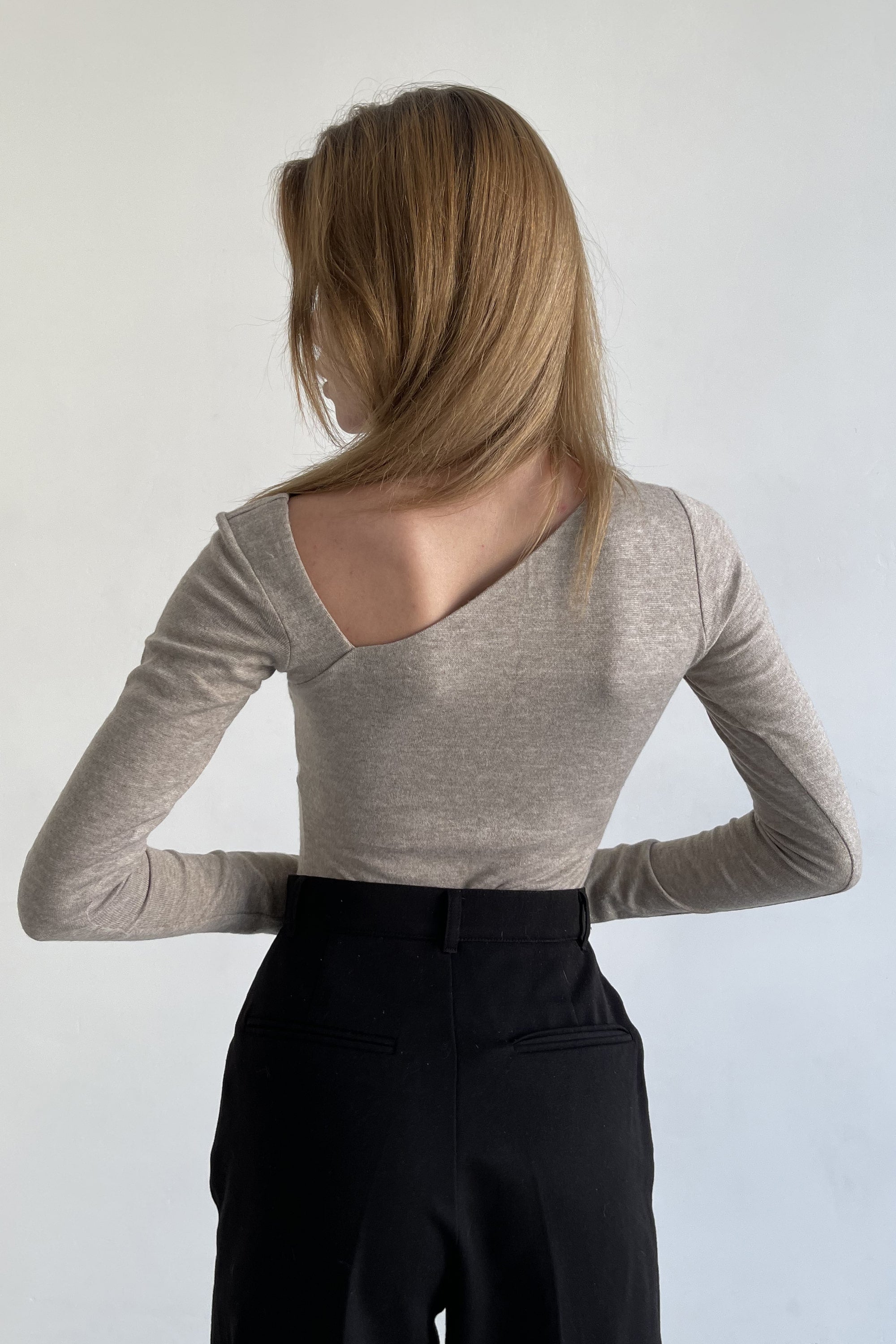 Трикотажное боди AW22628/4 Model A beige