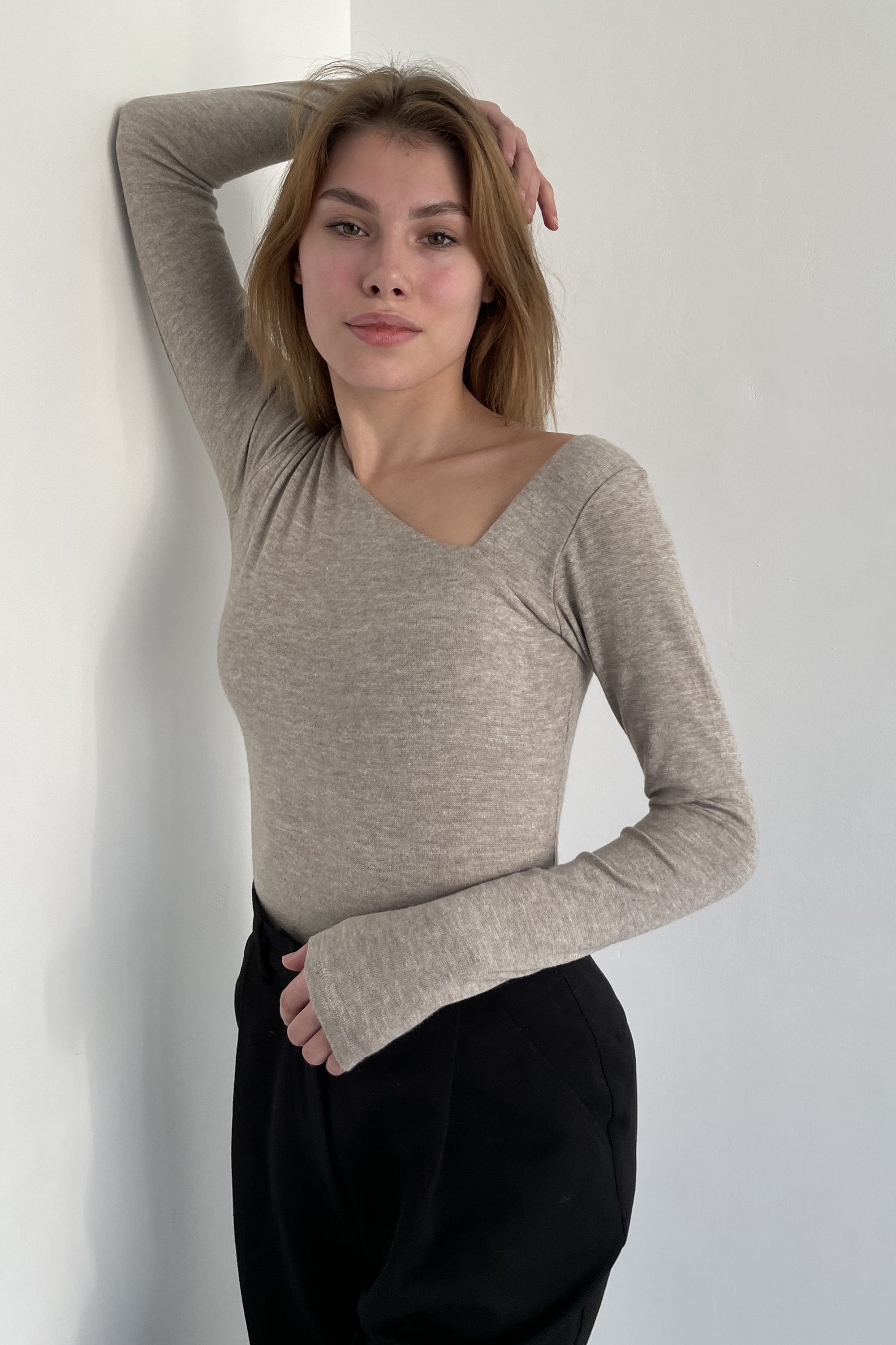 Трикотажное боди AW22628/4 Model A beige