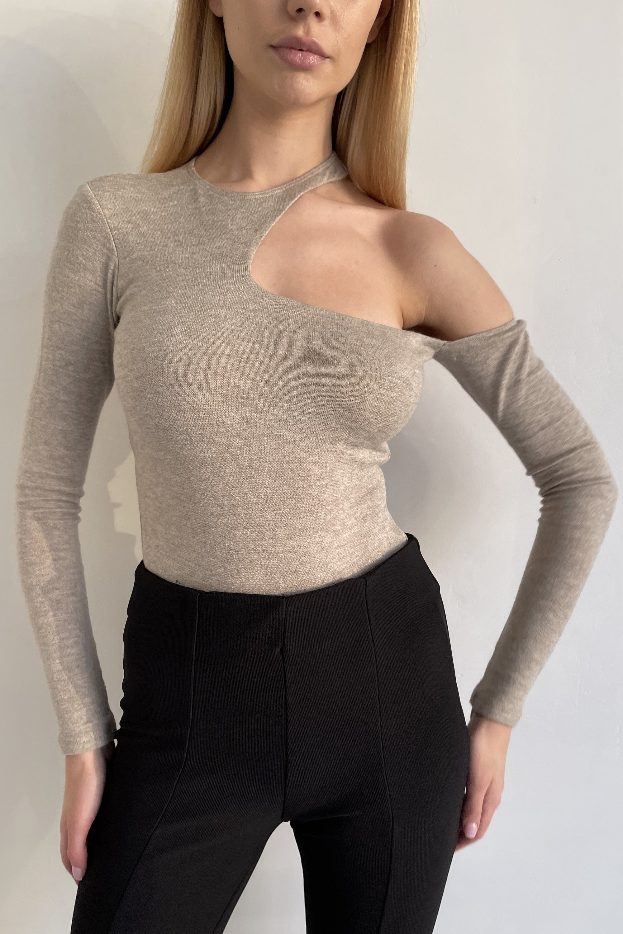 Боди из микронейлона AW22629/4 Model B beige