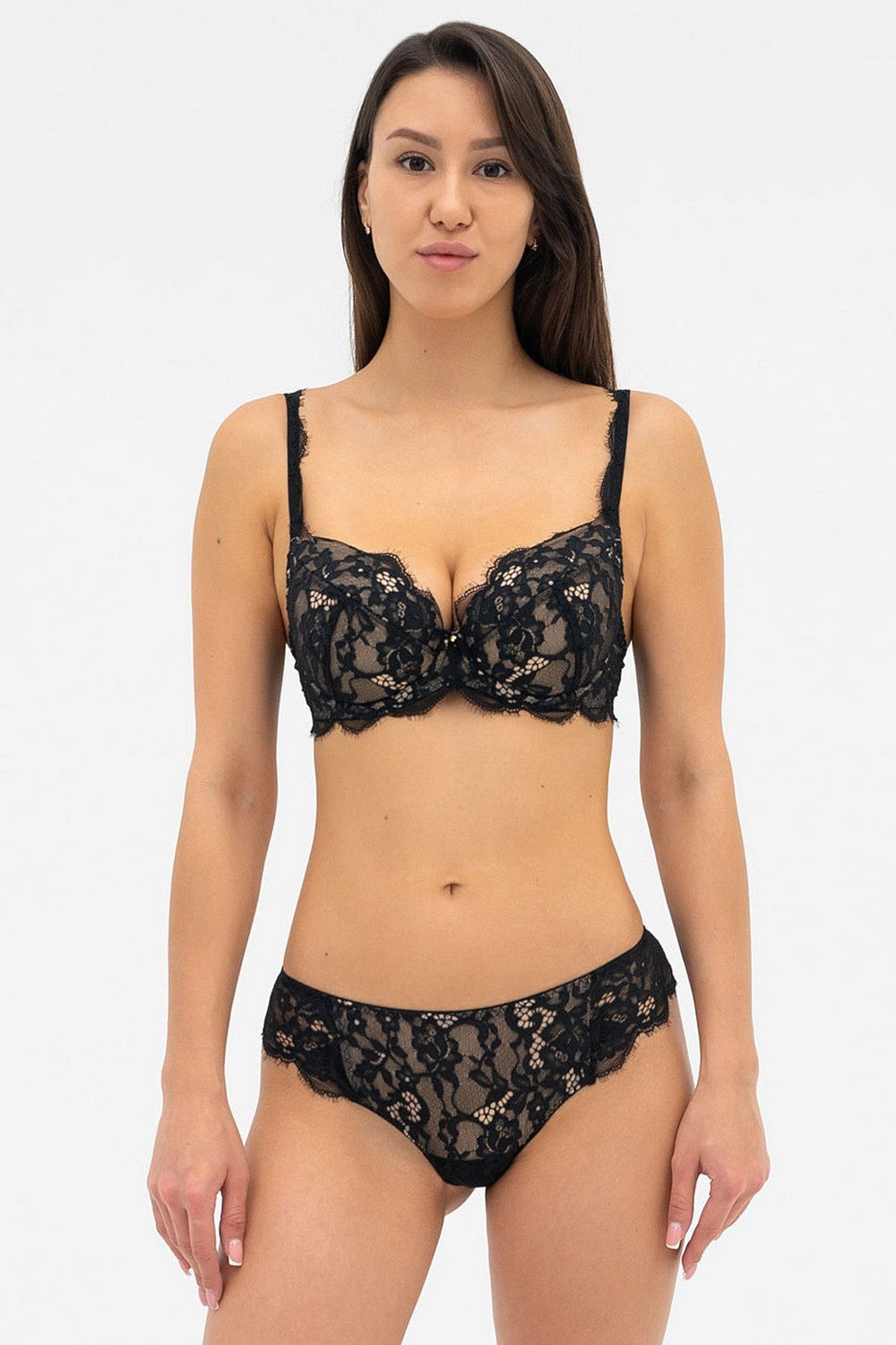 Формованный бюстгальтер с кружевом 020 136 08 black/peony