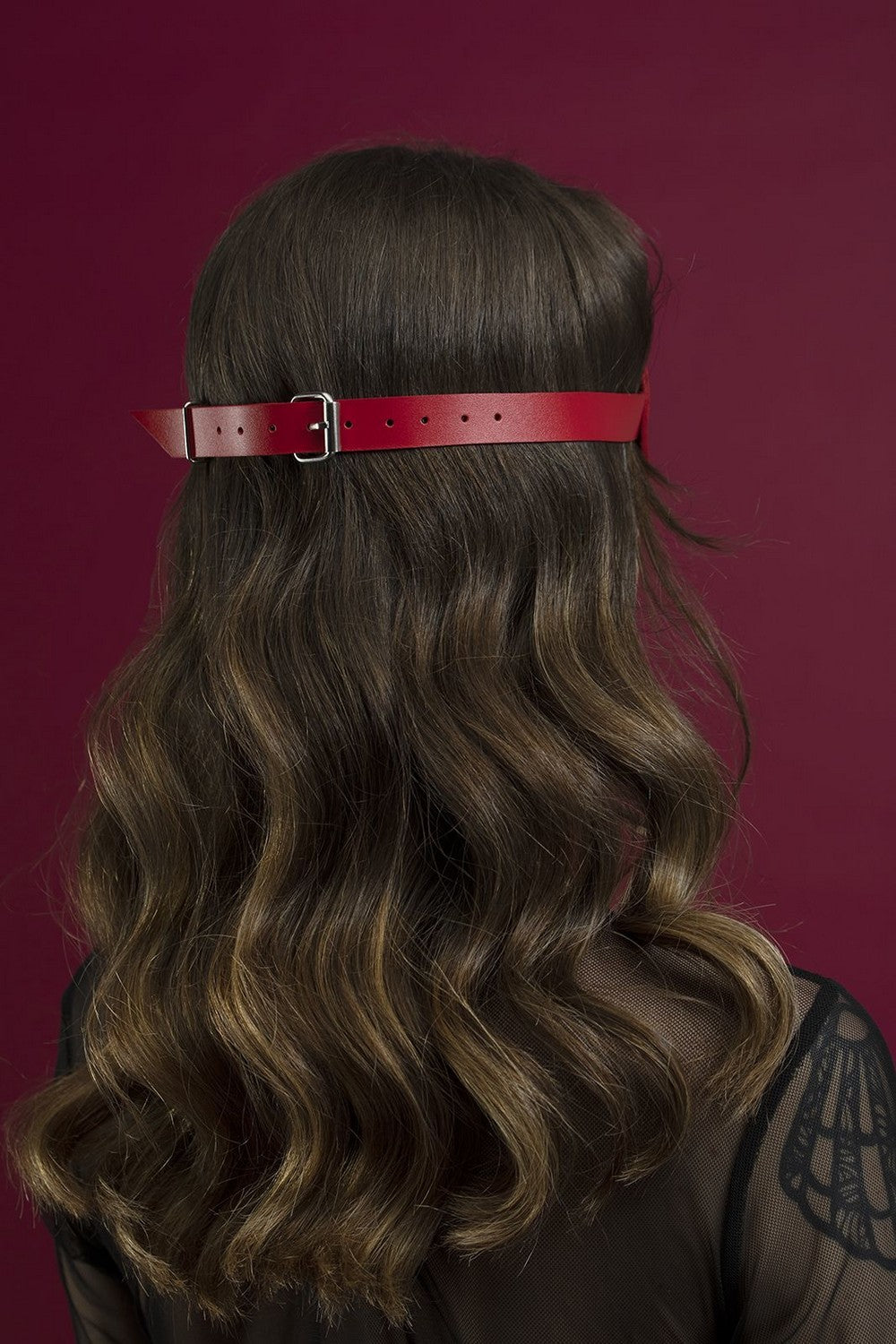 Кожаная маска Blindfold Mask red