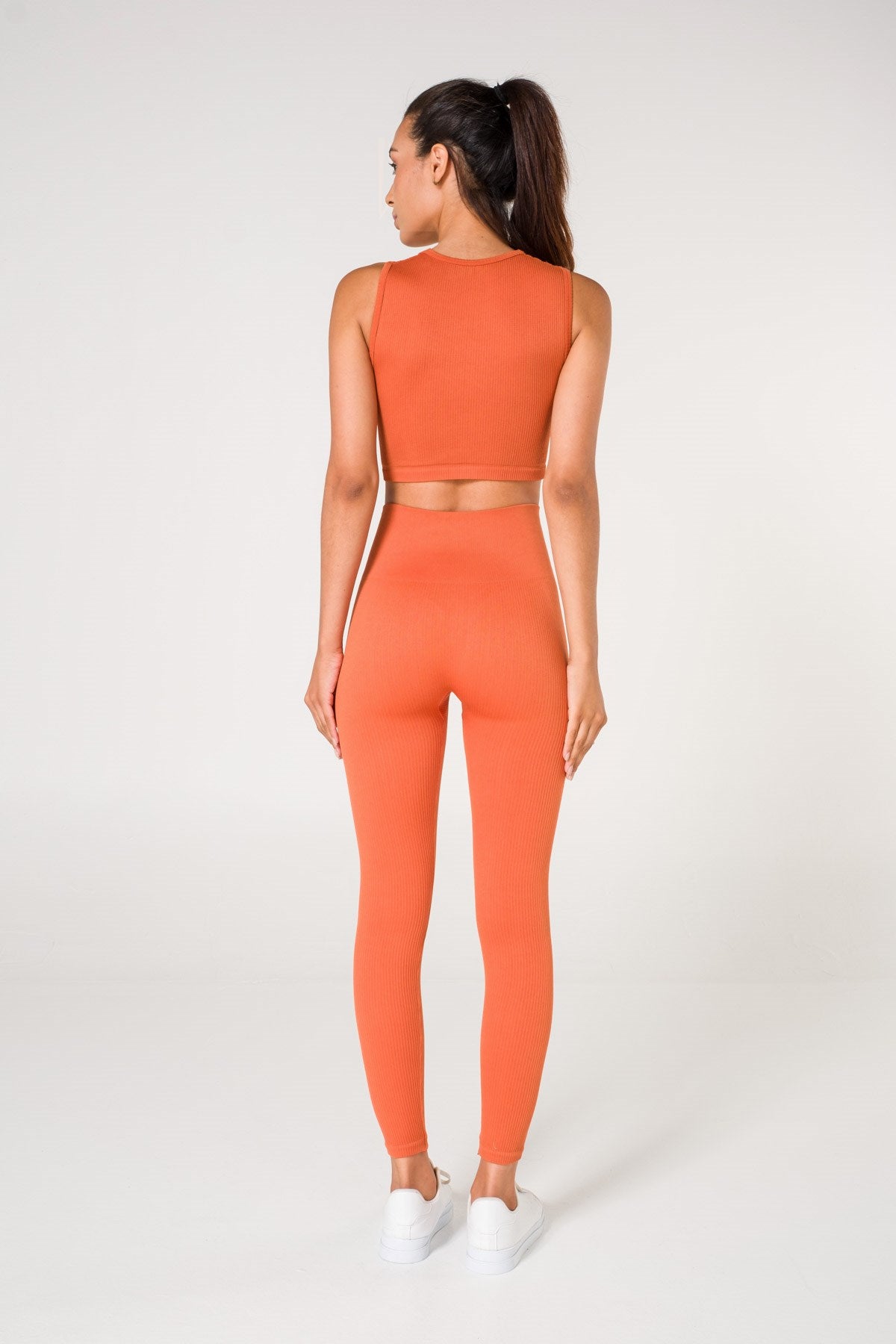 Бесшовные спортивные леггинсы в рубчик 1550 brick