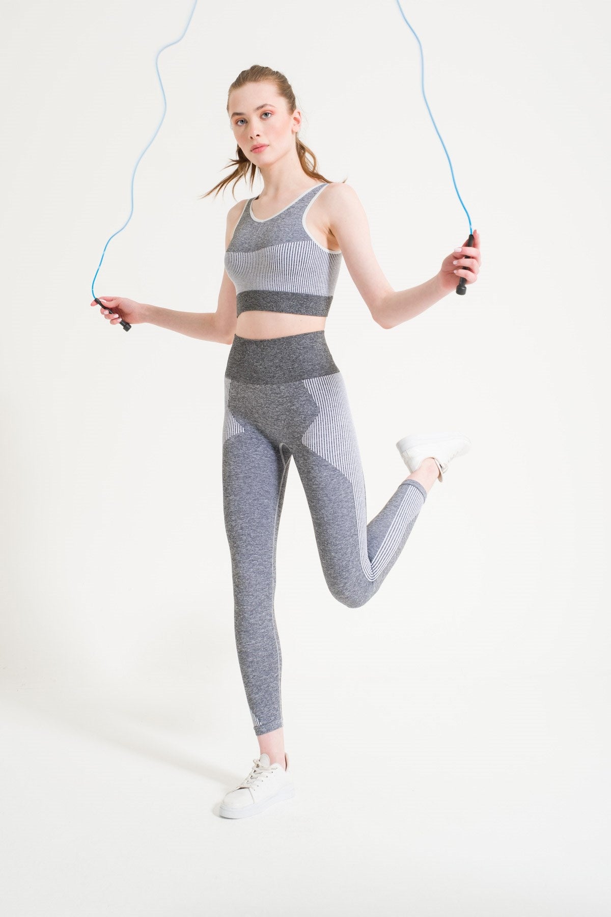 Бесшовные спортивные леггинсы 1700 white