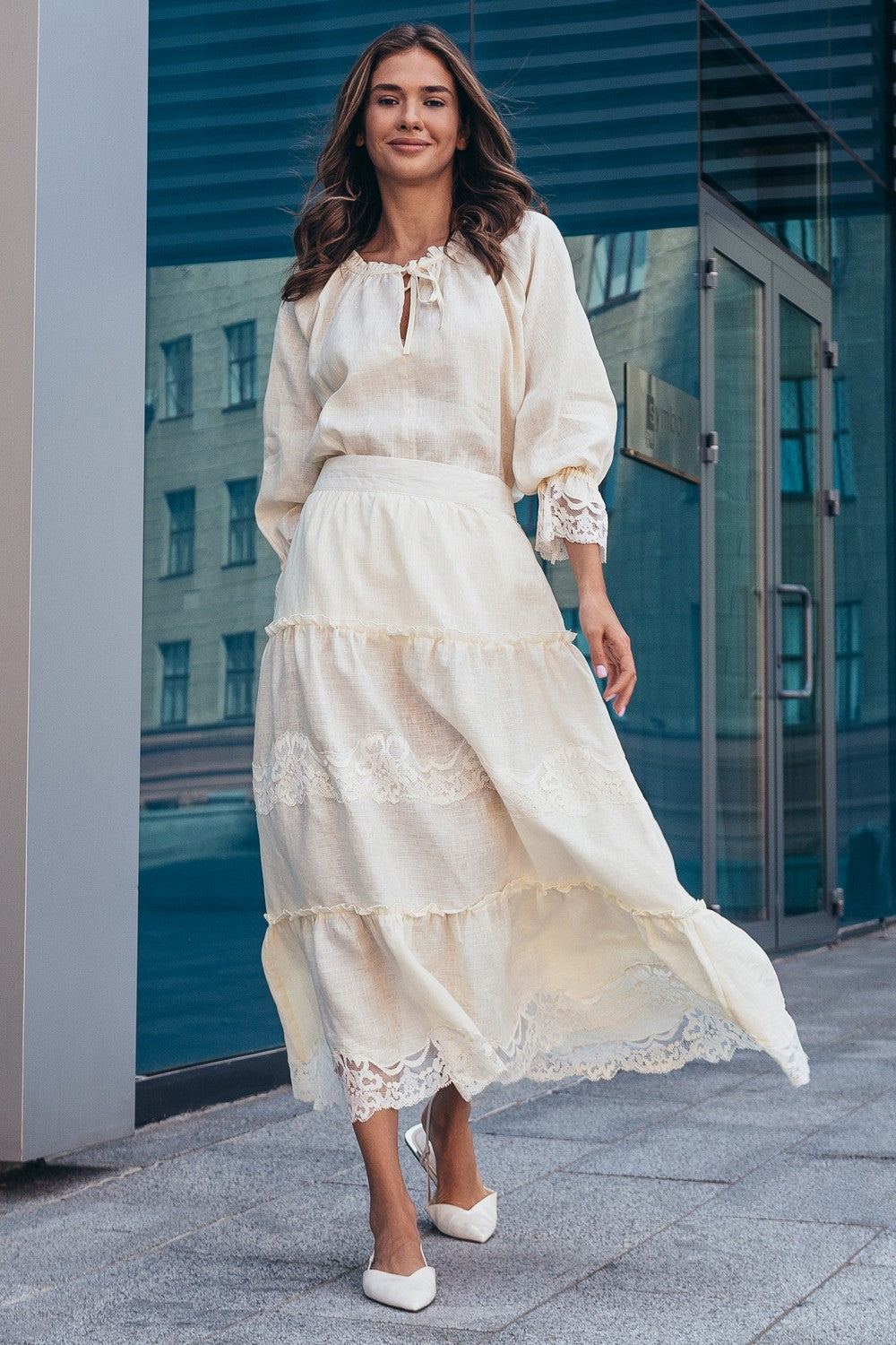 Льняной костюм с кружевом Бохо 21041-2 milk