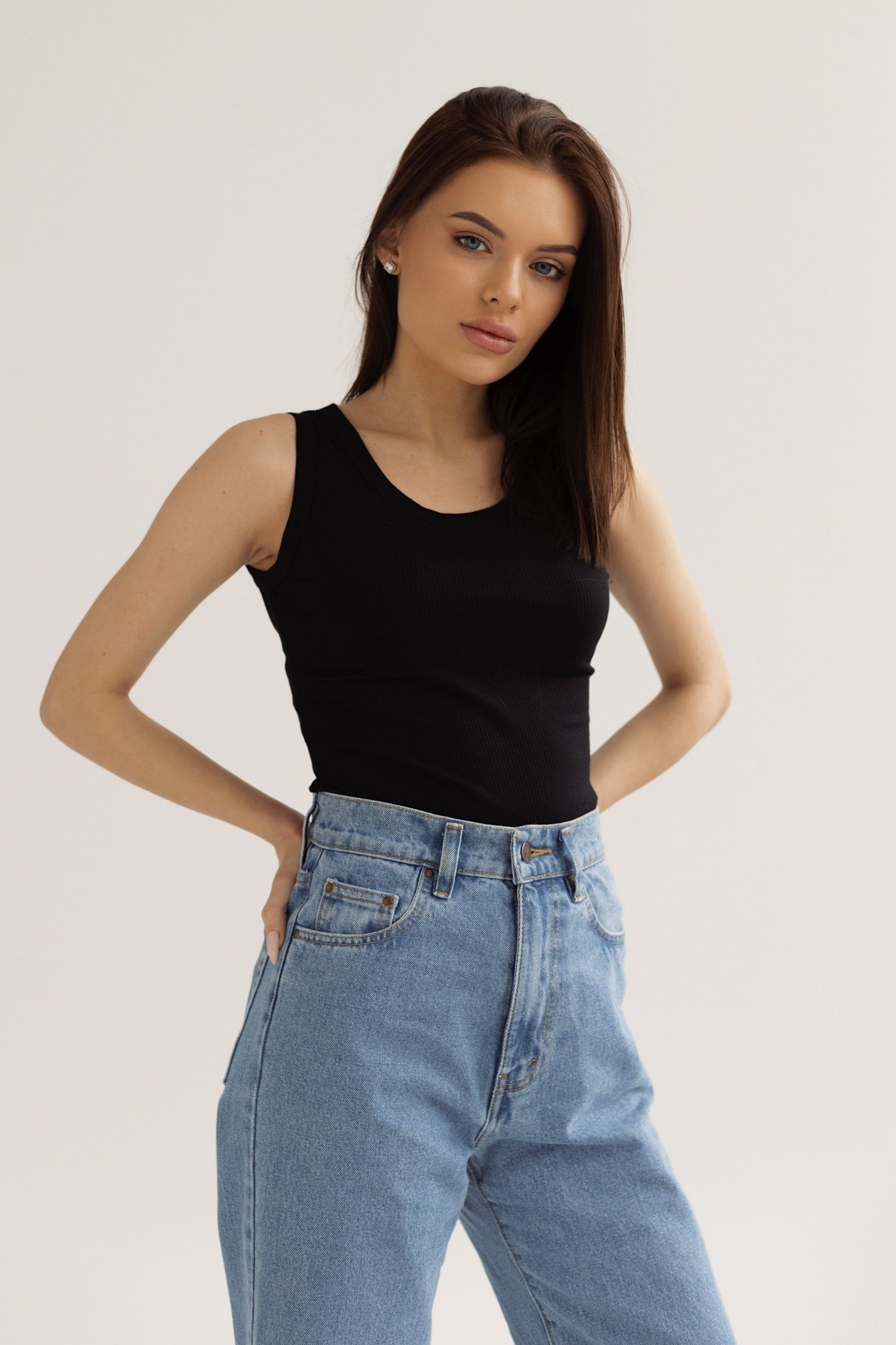 Топ в рубчик 23010-1 black