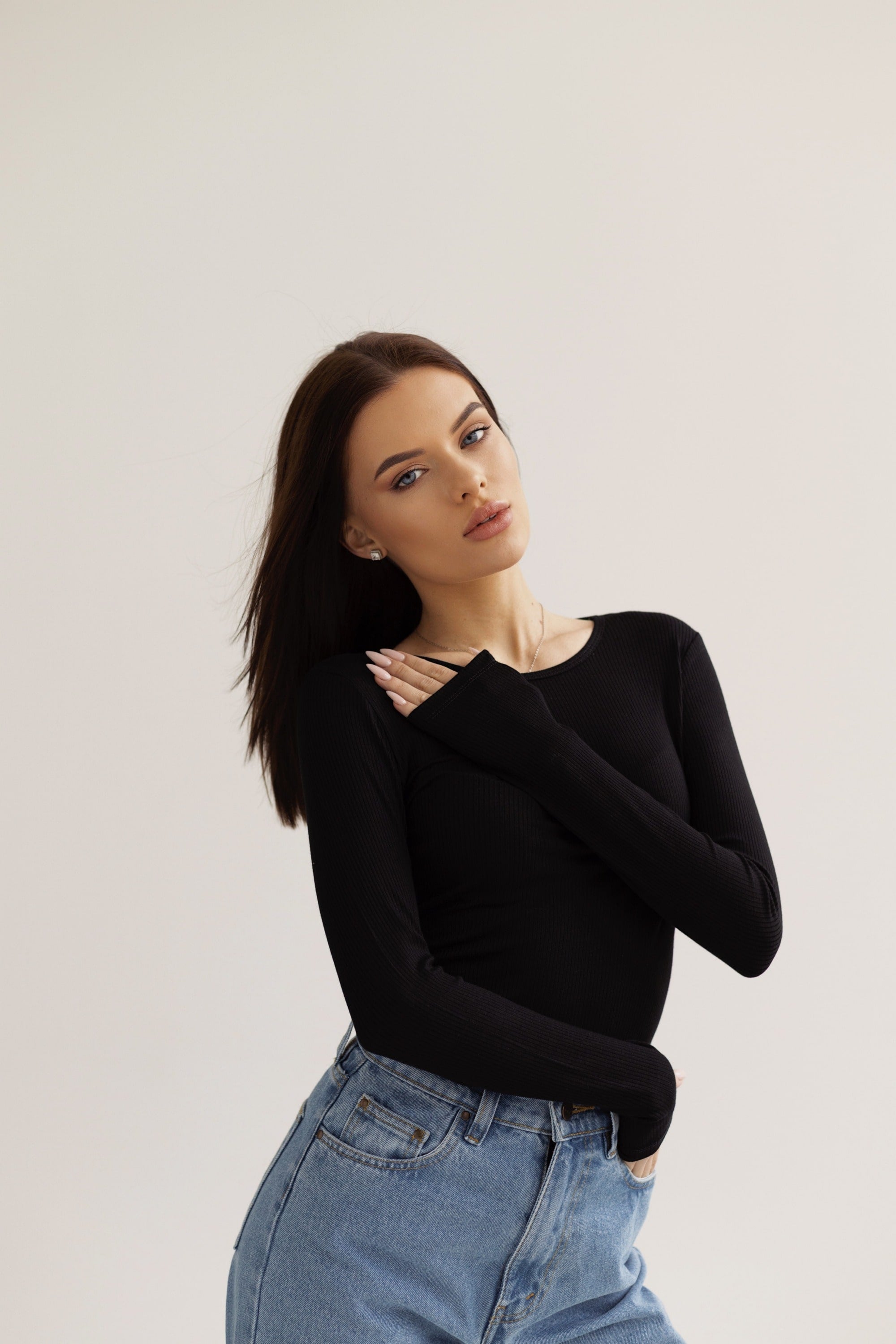 Лонгслив из вискозы 23011-1 black