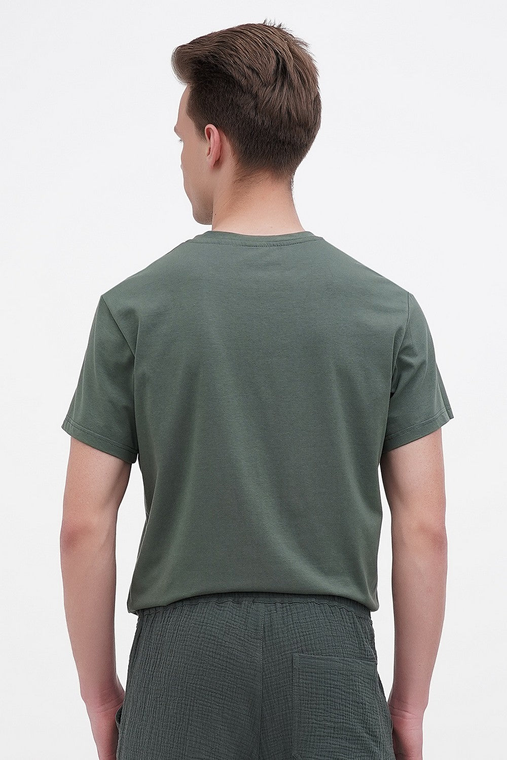 Мужская футболка из модала 23020