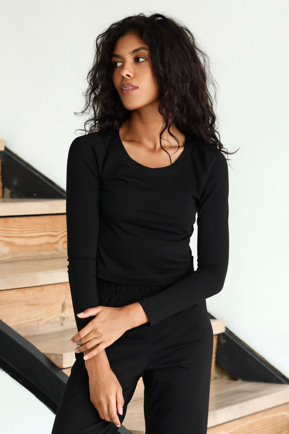 Укороченный хлопковый лонгслив 23112 black