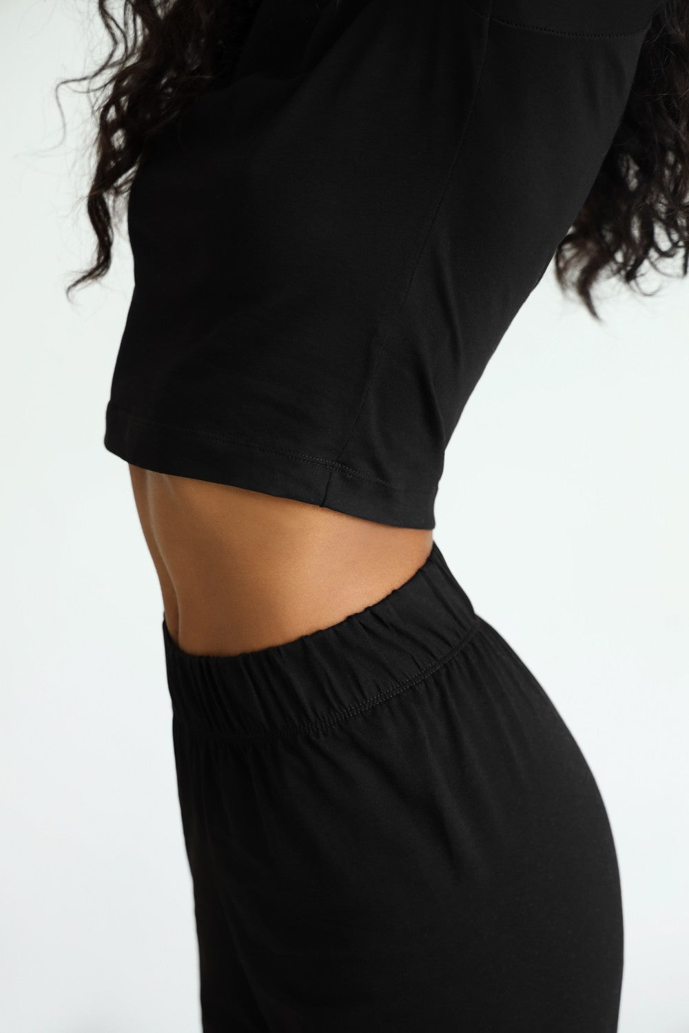 Укороченный хлопковый лонгслив 23112 black