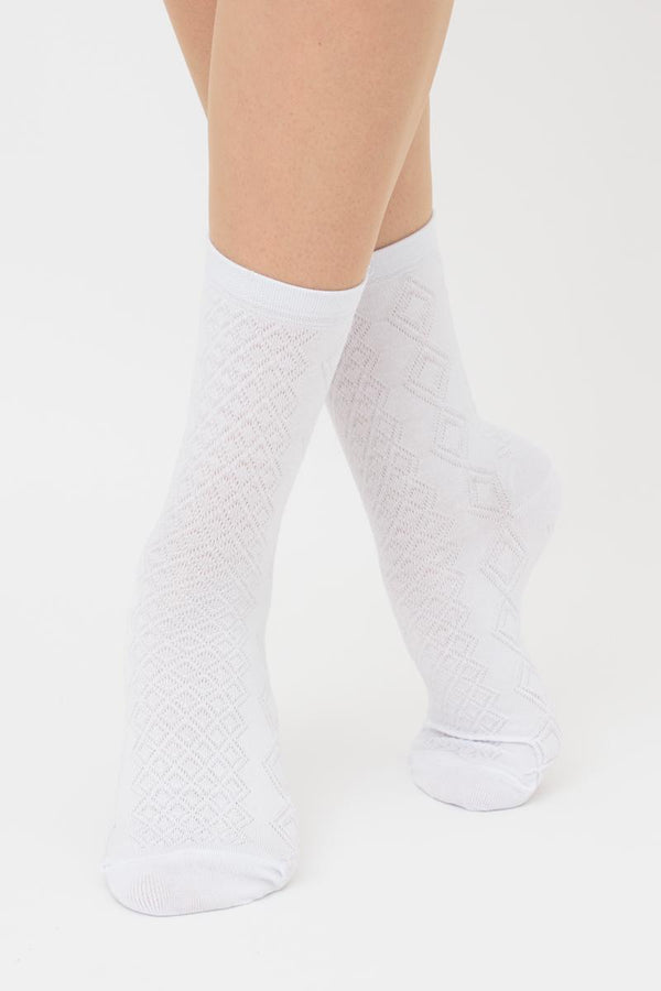 Высокие носки с геометрическим узором WS3 Background 004 white