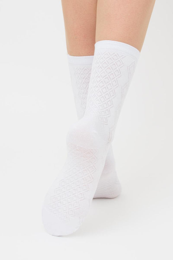 Высокие носки с геометрическим узором WS3 Background 004 white